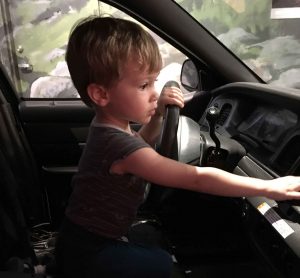 childrens-museum-car